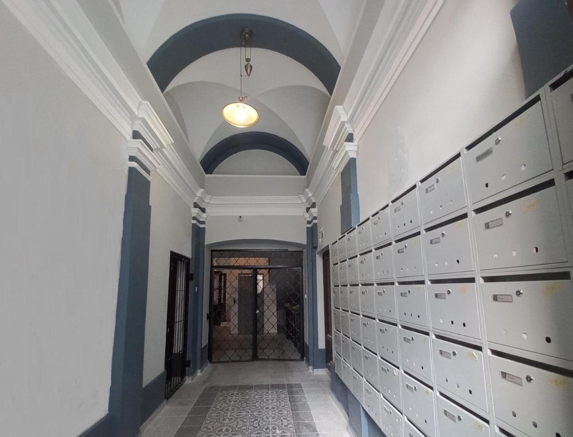Downtown Acacia Str Apartment Budapest Ngoại thất bức ảnh